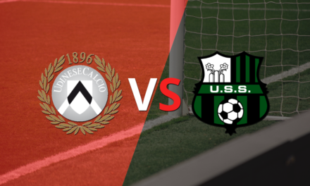 Udinese sigue arriba por 2-0 ante Sassuolo