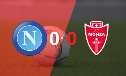 Cero a cero terminó el partido entre Napoli y Monza