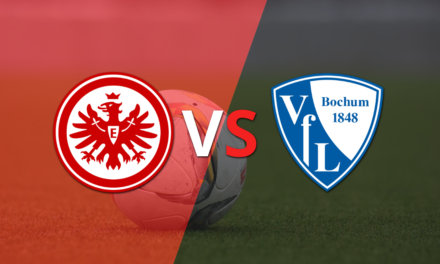 Comienza el segundo tiempo del empate entre Eintracht Frankfurt y Bochum