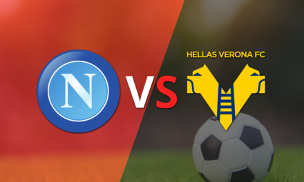Napoli está venciendo 2-1 a Hellas Verona en el estadio Diego Armando Maradona