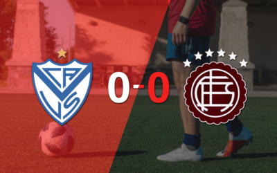 Vélez y Lanús terminaron sin goles